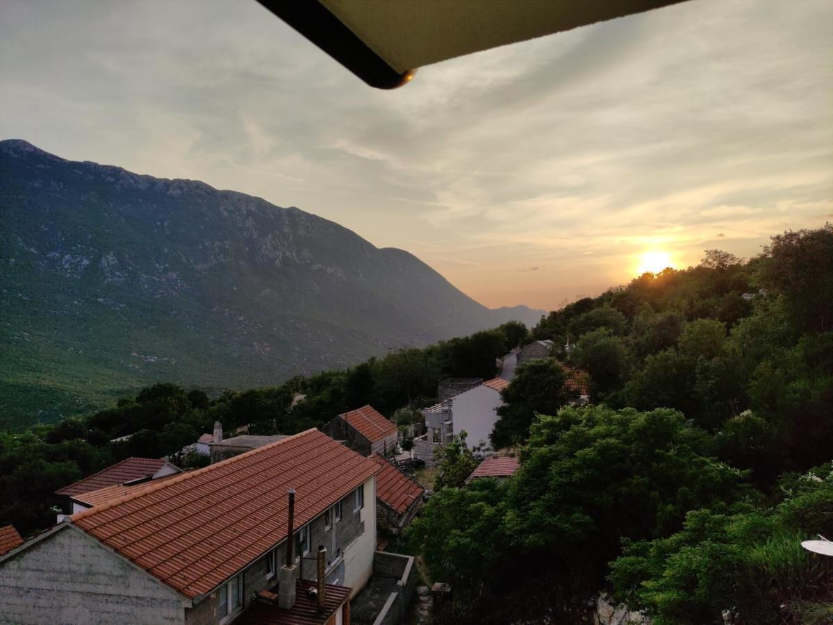 Apartmán Mira 2 Zagvozd Exteriér fotografie